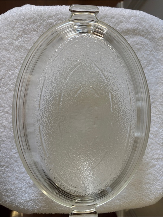 Other - Mary Dunbar -Heat Flow- Clear Casserole Dish